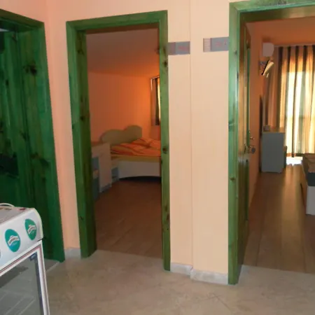 Mari Guest * Zlate písky