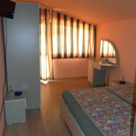 Mari Guest Penzion *