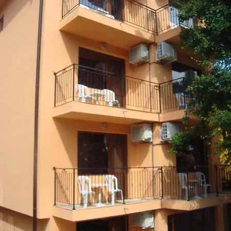 Guest house Mari Guest *