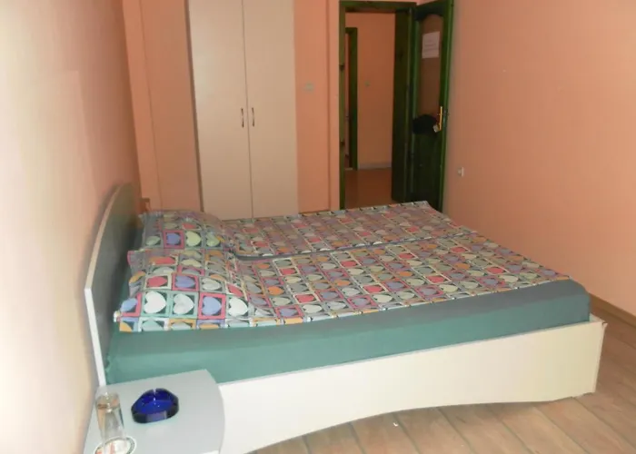 Mari Guest Πανσιόν Golden Sands