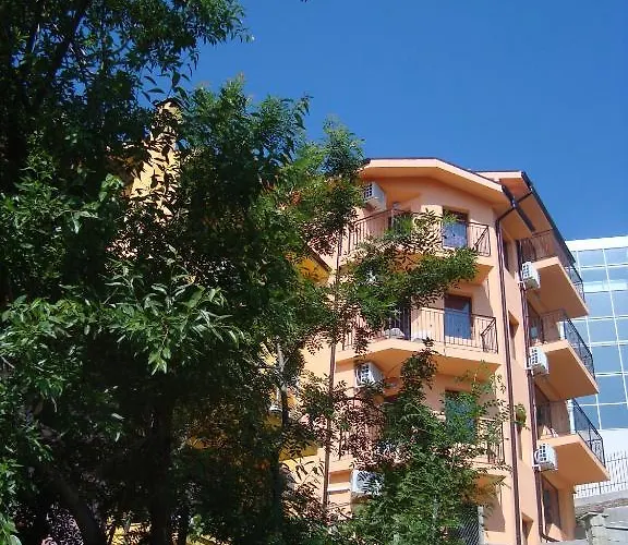 Mari Guest Πανσιόν *