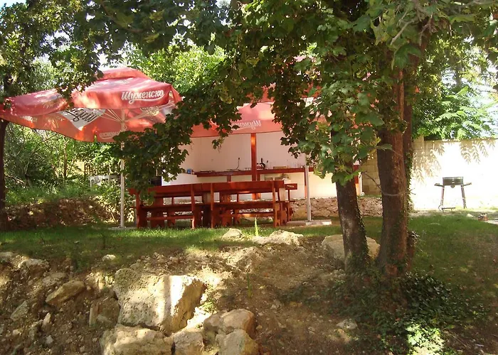 Πανσιόν Mari Guest *