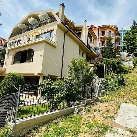 мари за гости