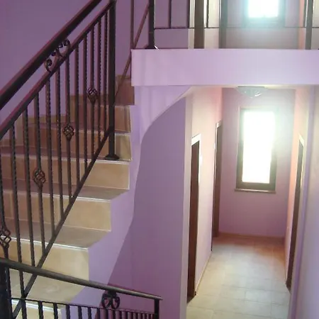 мари за гости Къща за гости Златни пясъци