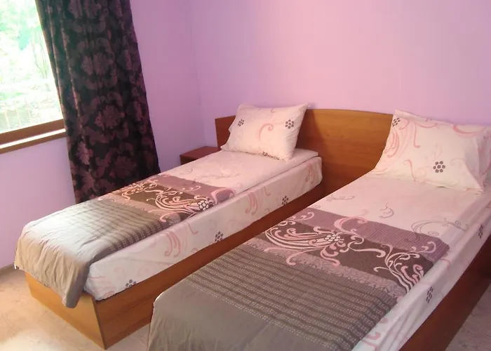 Affittacamere Mari Guest *